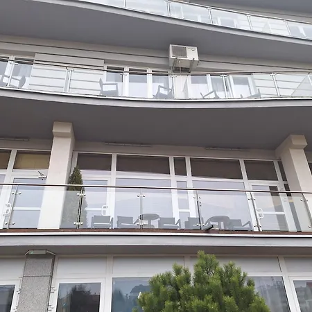 W Platinum Apartment *